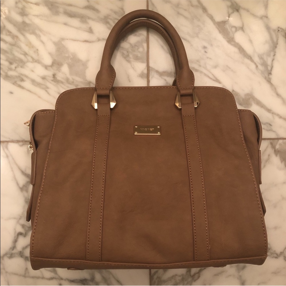 NWT 💫 Nine West Dasher - Sand Purse - Picture 2 of 8